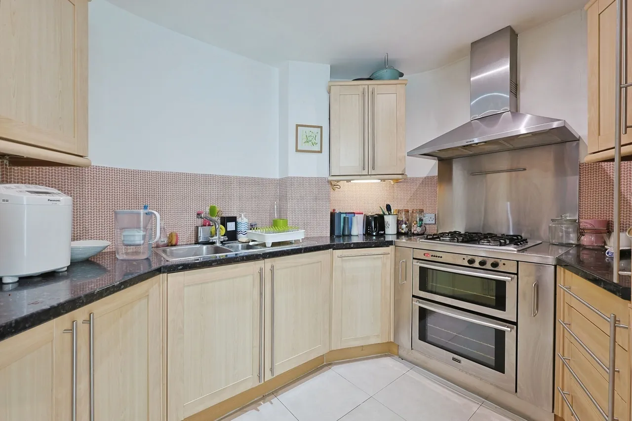 Coral Row, Battersea, London, SW11, photo 7