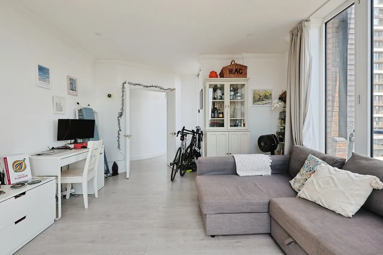Coral Row, Battersea, London, SW11, photo 11