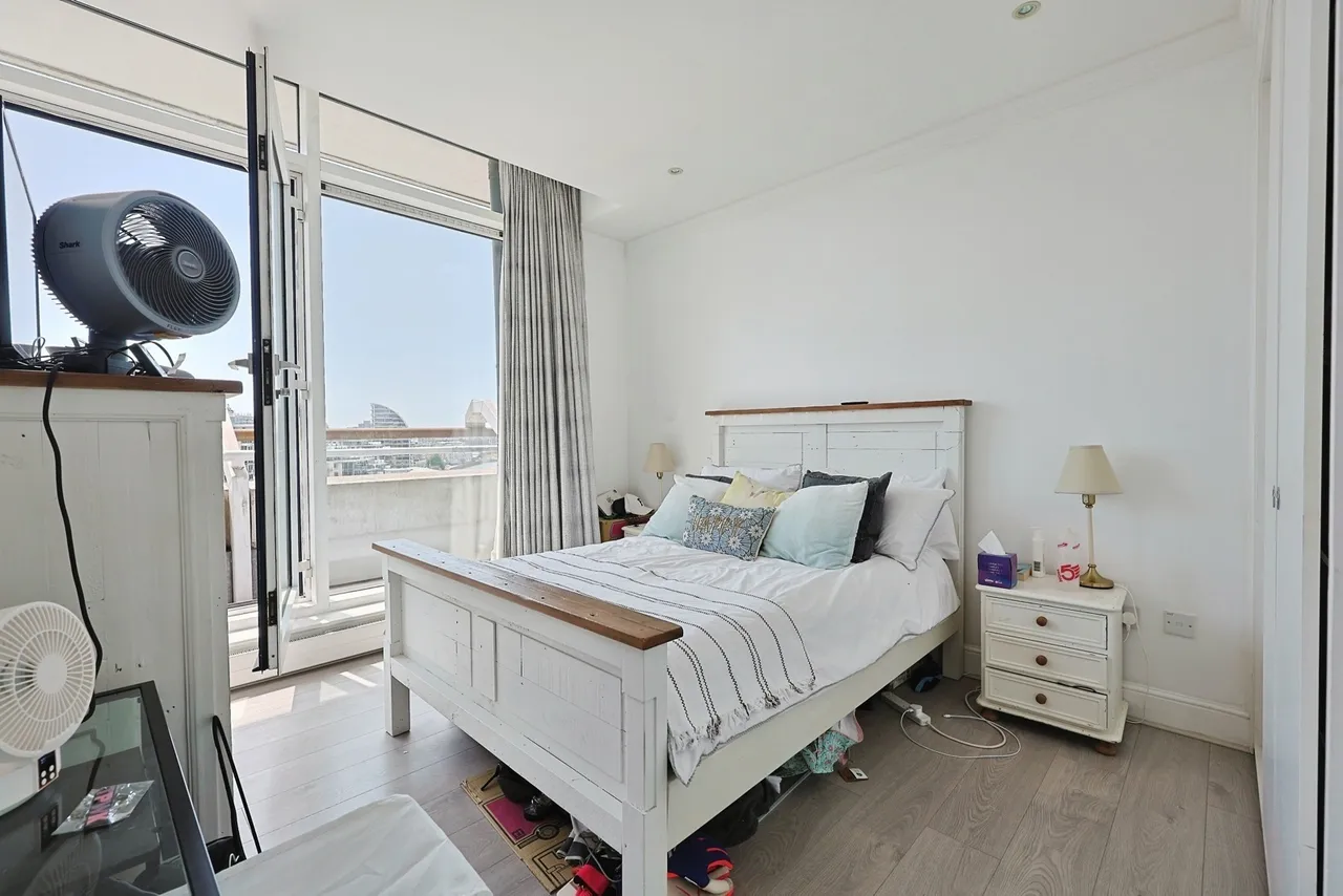 Coral Row, Battersea, London, SW11, photo 14