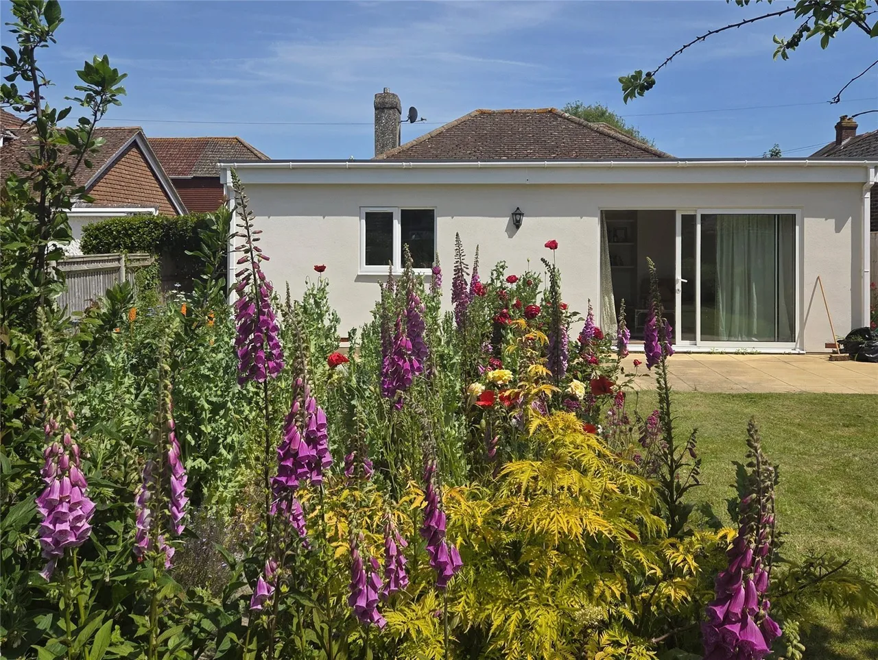 St. Leonards Avenue, Hayling Island, PO11, photo 14