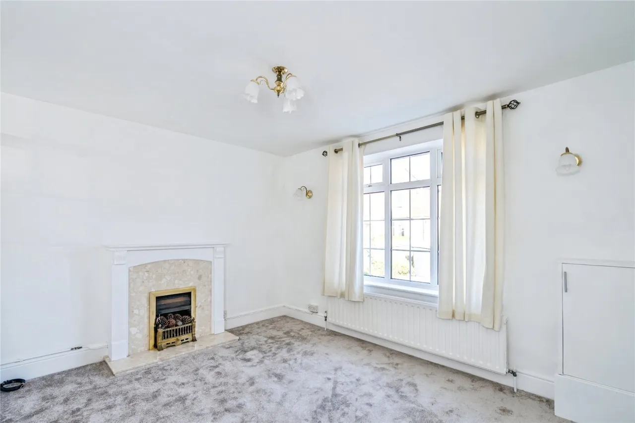 St. Leonards Avenue, Hayling Island, PO11, photo 6