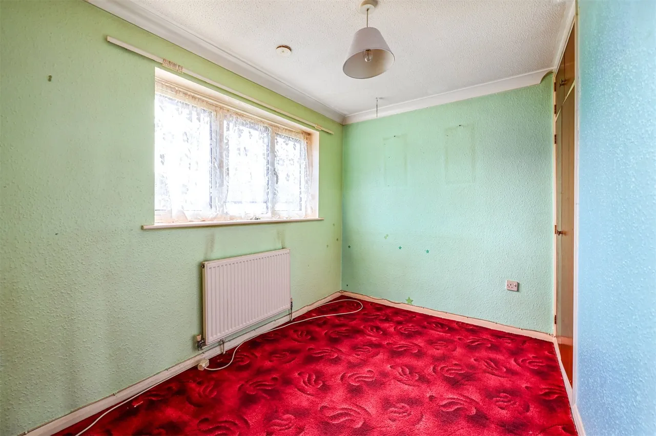 Tweedsmuir Close, Farnborough, Hampshire, GU14 0QA, photo 9