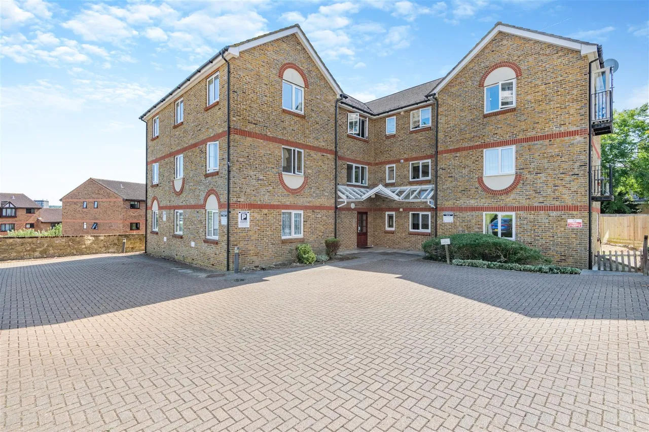 London Road, Maidstone, photo 3