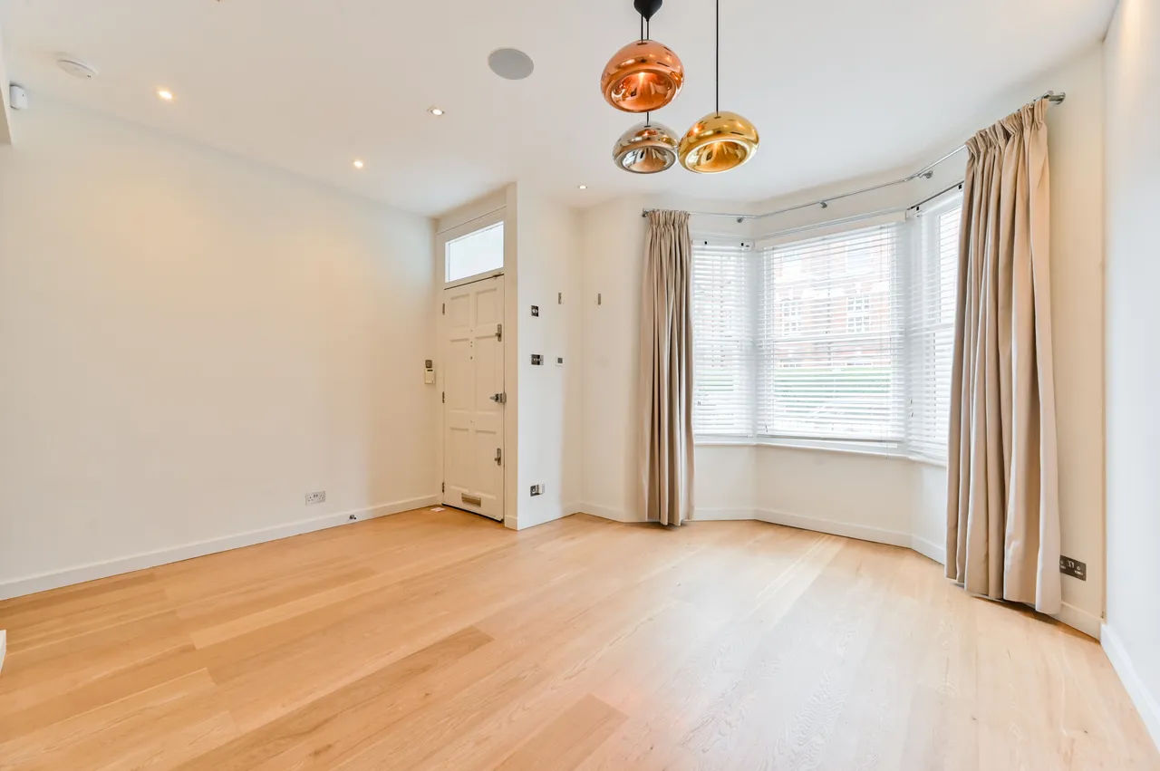 46 Cambridge Road, London, photo 3