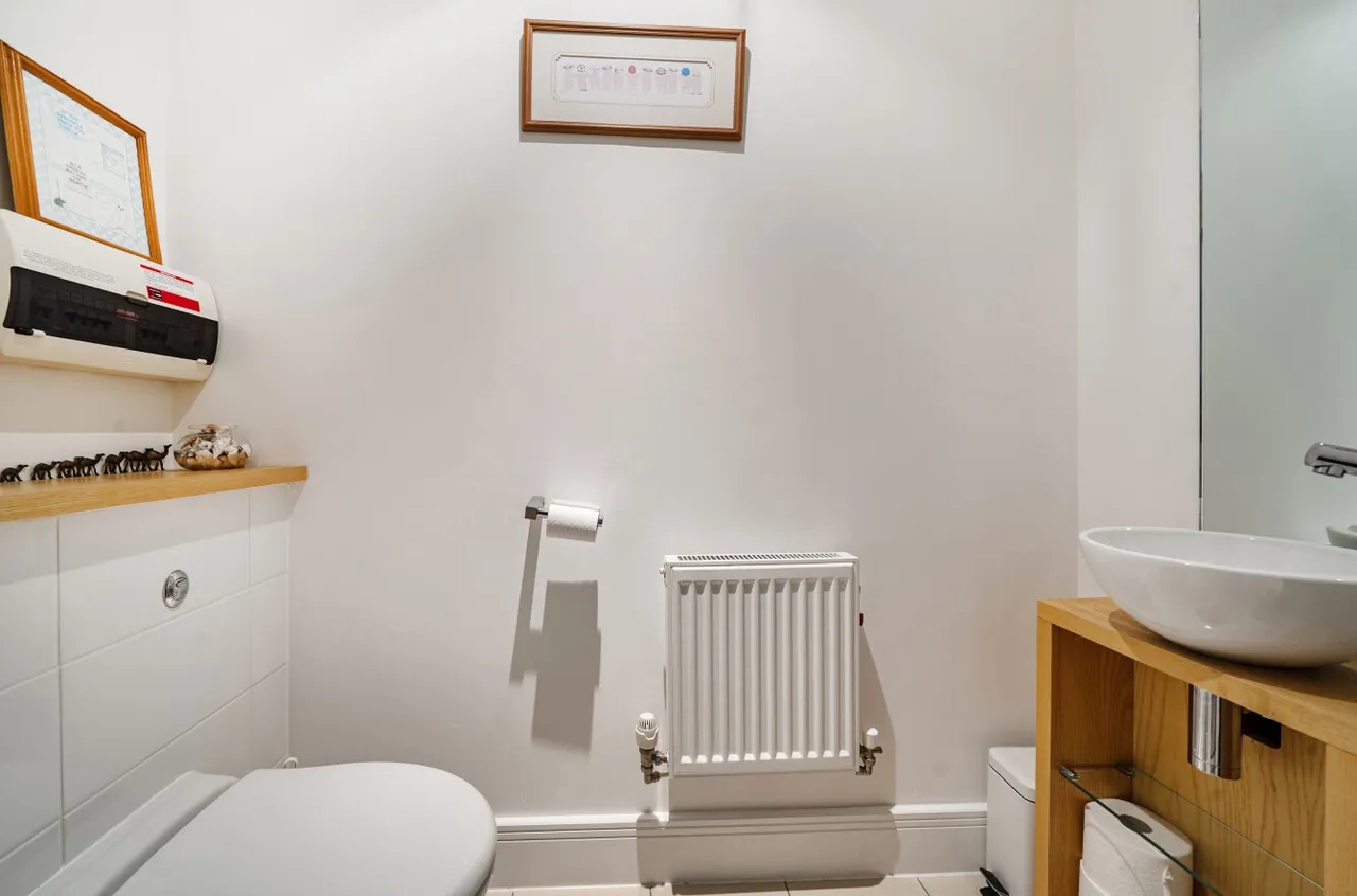 Hillside Mews, Sarisbury Green, SO31, photo 12