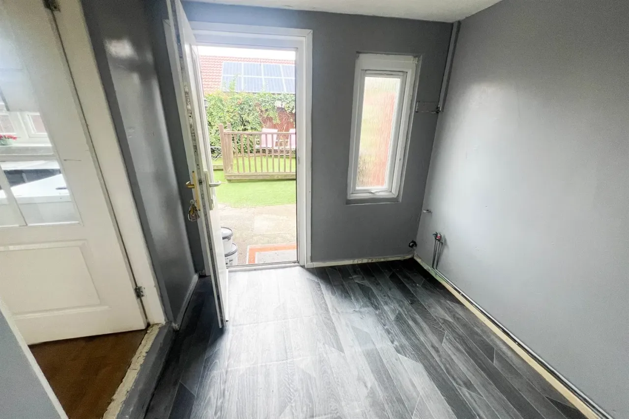 Fulwell Avenue, South Shields, NE34, photo 8