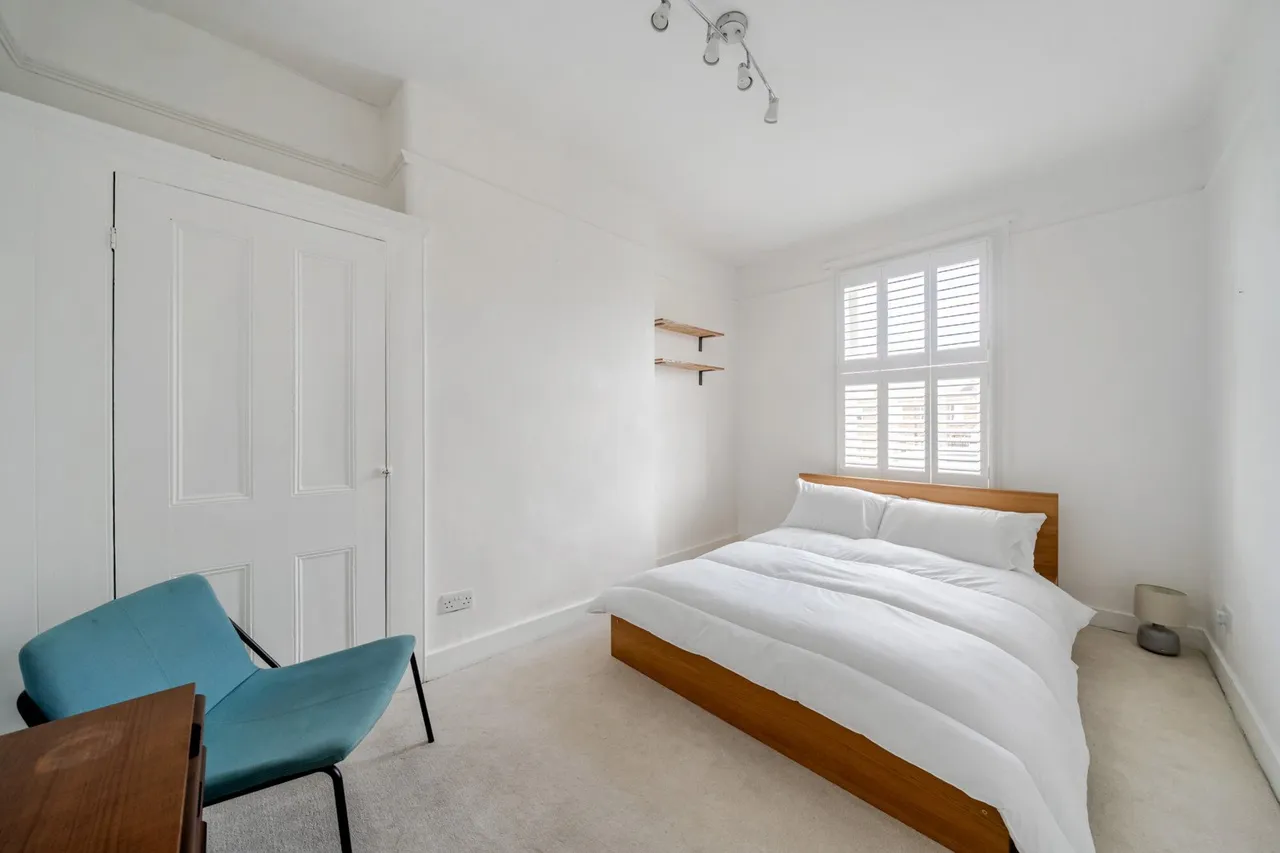 Balloch Road, SE6, photo 10