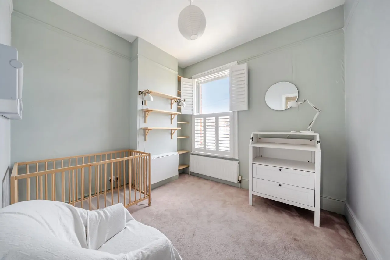 Balloch Road, SE6, photo 30