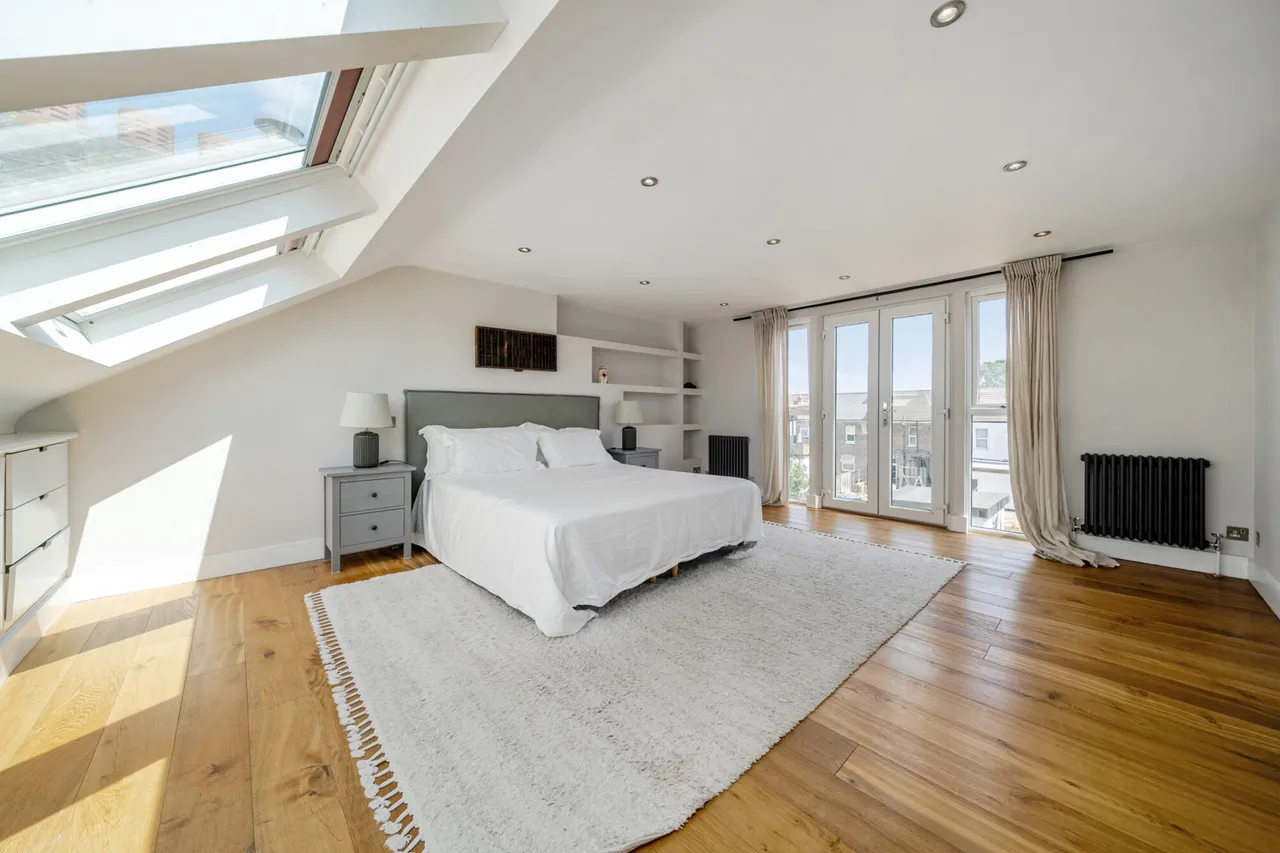 Balloch Road, SE6, photo 7