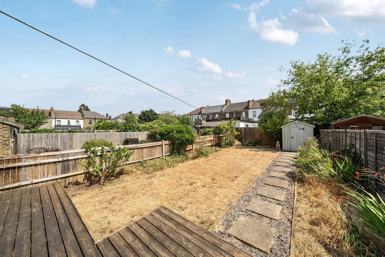 Balloch Road, SE6, photo 17