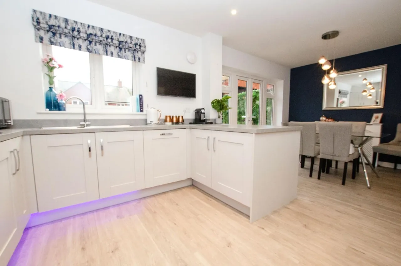 Harper Road, Botley, Southampton, SO32 2SW, photo 6