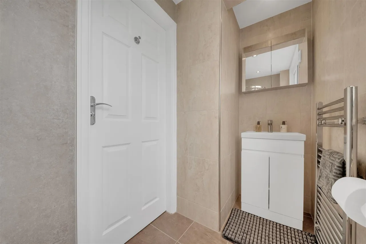 Lowfield Crescent, Silsden, BD20, photo 26