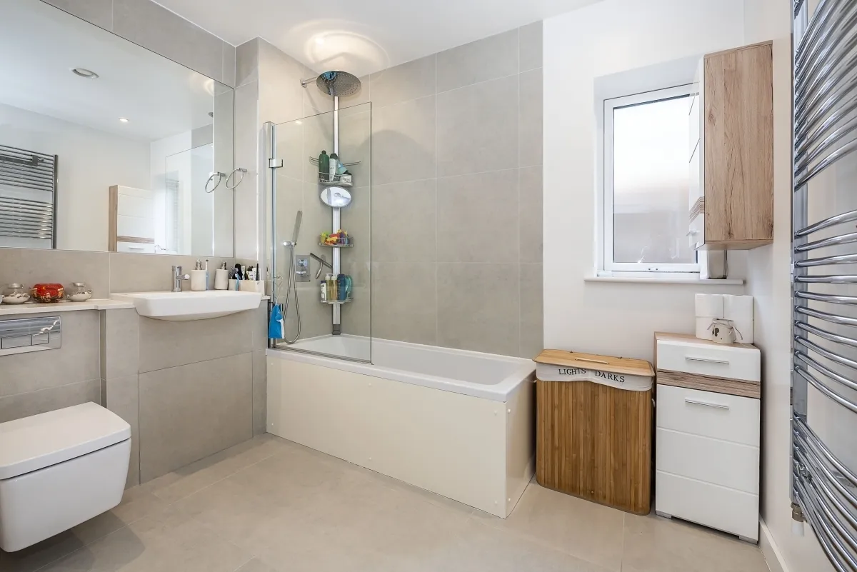 Pears Road, Hounslow, TW3, photo 9