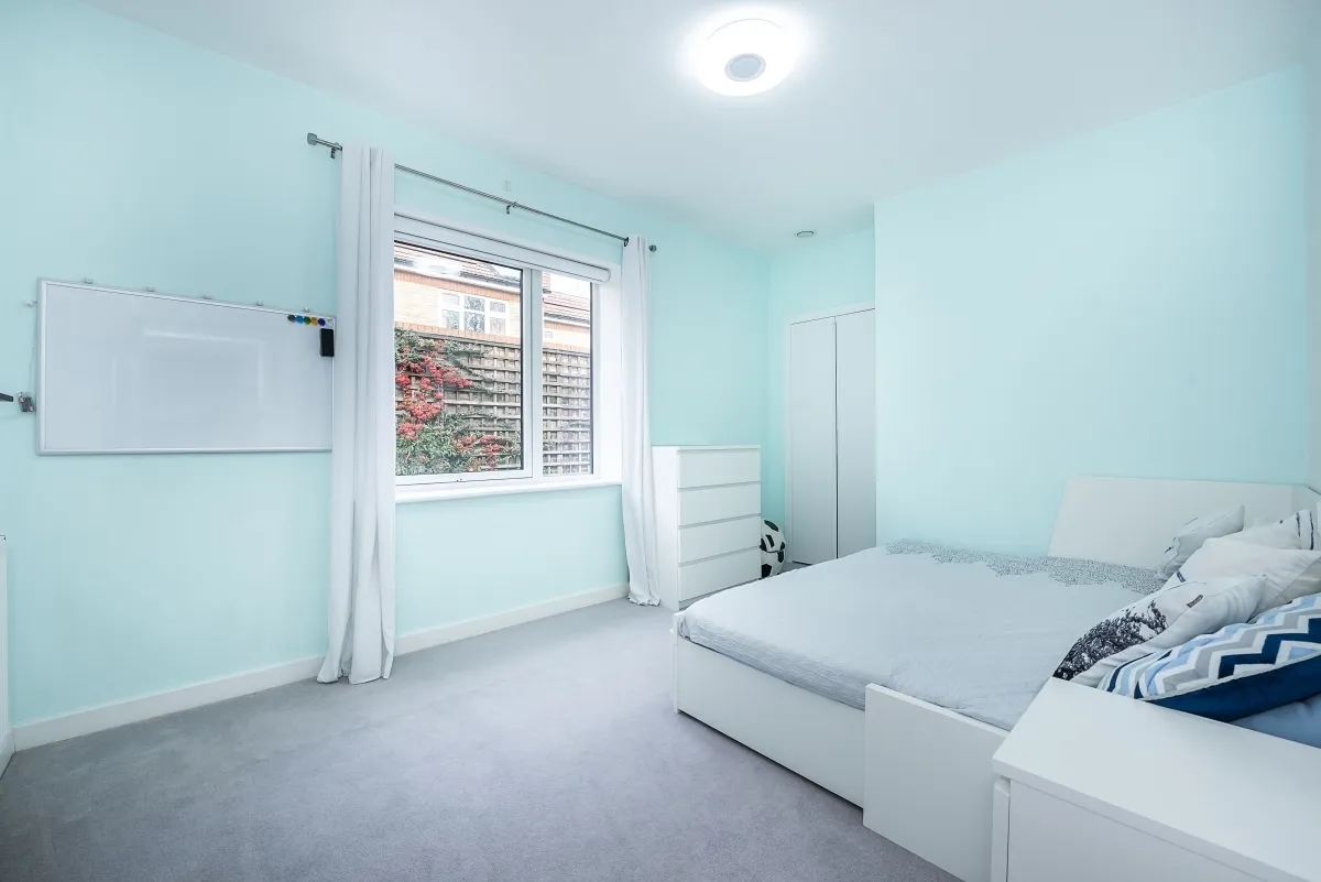Pears Road, Hounslow, TW3, photo 8