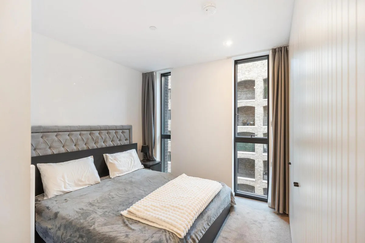 Bradshaw Yard, Brentford, TW8, photo 7