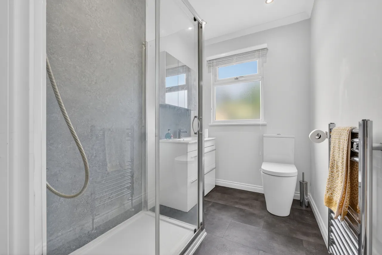 44 Whyte Avenue, Irvine, KA12 0EG, photo 17