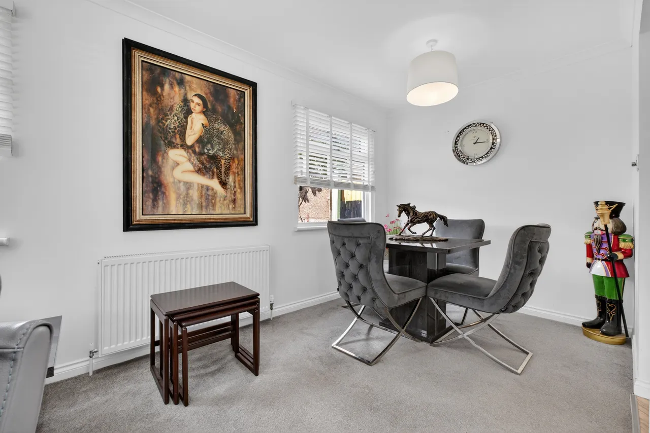 44 Whyte Avenue, Irvine, KA12 0EG, photo 6
