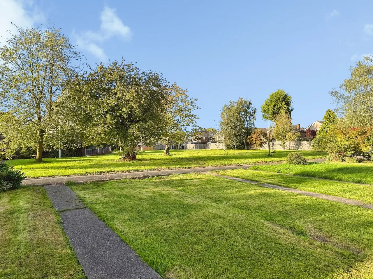 Chevin Gardens, Stockport, photo 2
