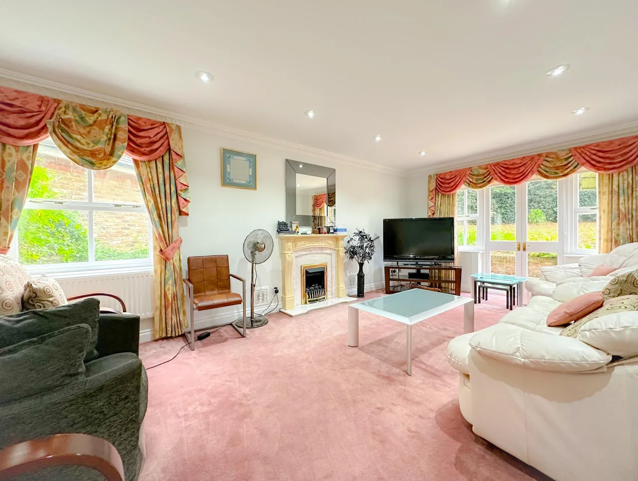 Otway Gardens, Bushey, WD23, photo 6