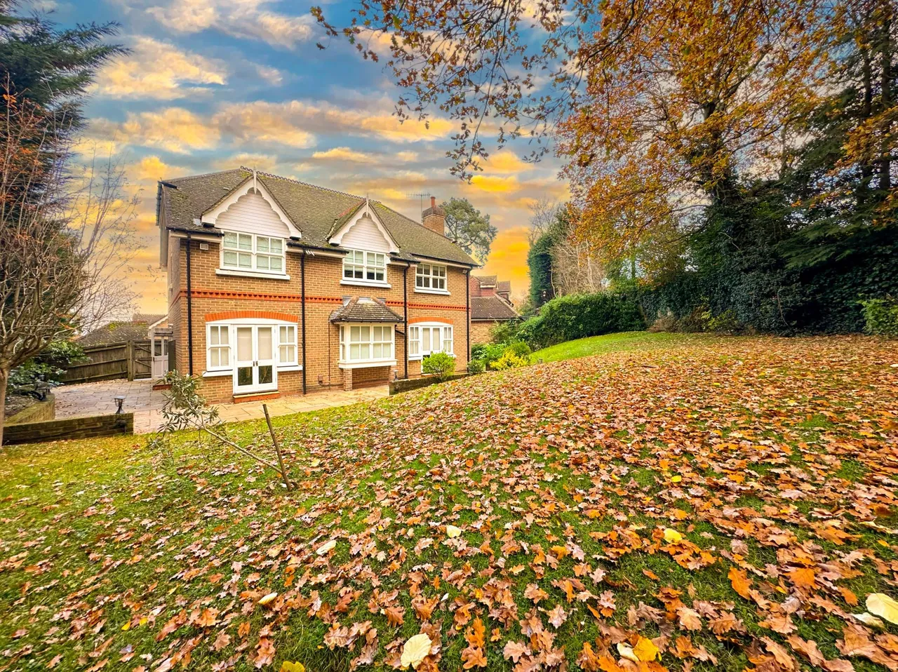 Otway Gardens, Bushey, WD23, photo 12