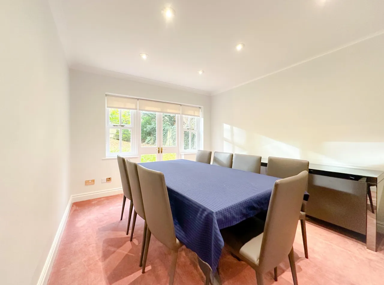 Otway Gardens, Bushey, WD23, photo 10