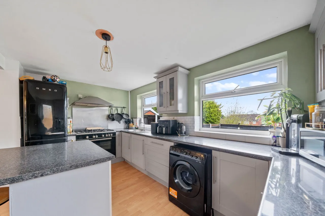 Victoria Road, Ashton-In-Makerfield, Wigan, Wigan, WN4 0SZ, photo 4