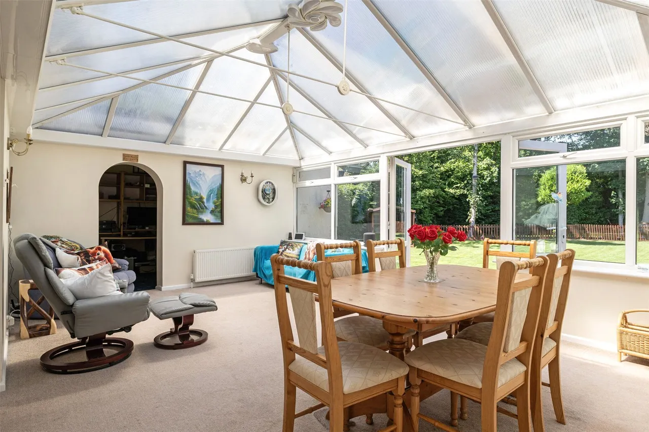 Shelley Close, Christchurch, Dorset, BH23, photo 7