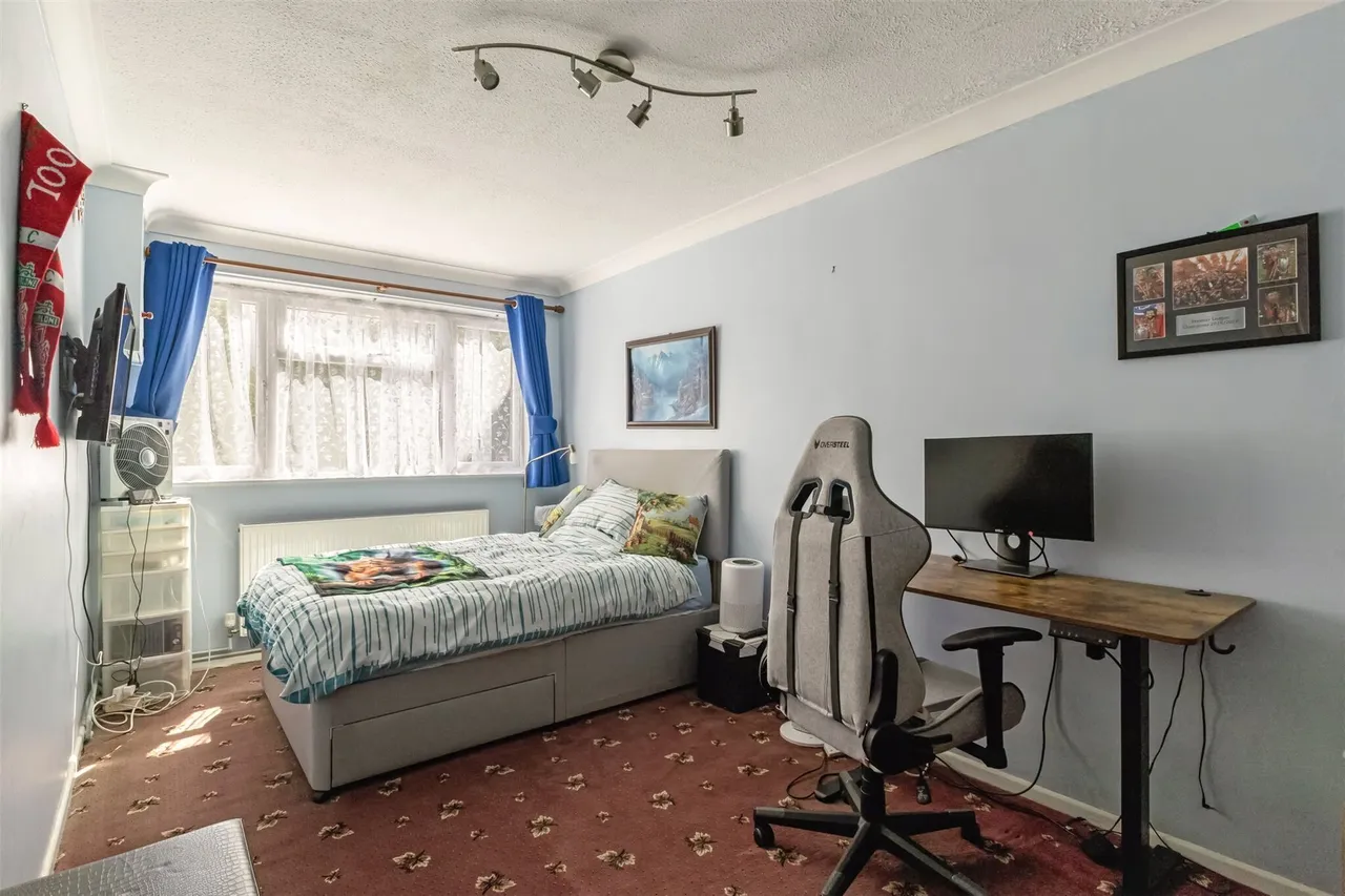 Shelley Close, Christchurch, Dorset, BH23, photo 8
