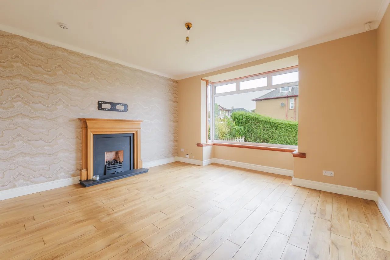 Merryton Avenue, Giffnock, photo 2