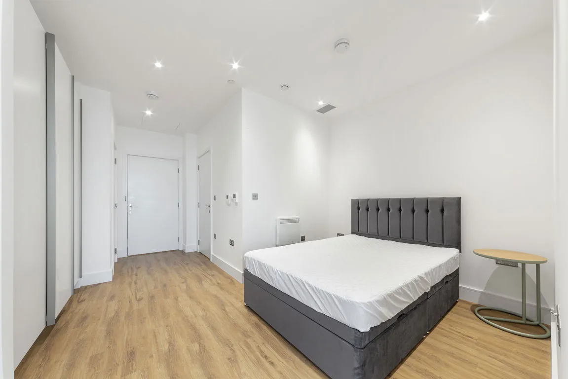 West Gate, Ealing, photo 7