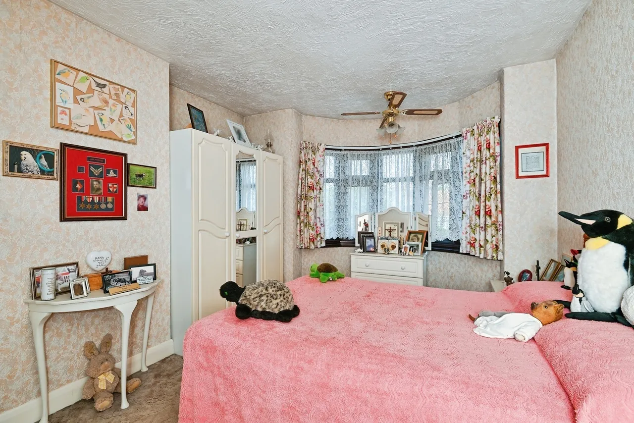 Minster Road, Minster on Sea, ME12, photo 3