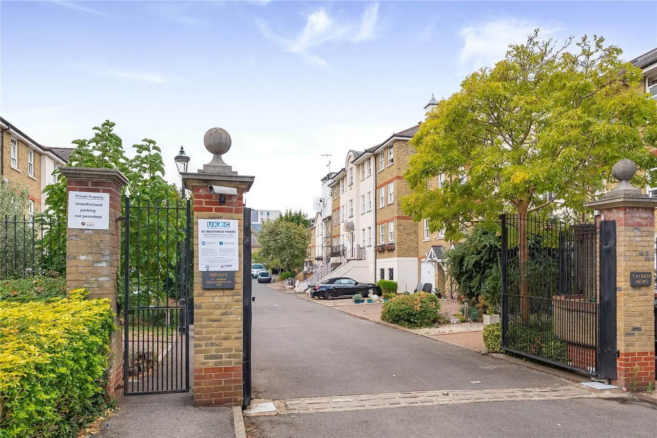 Candler Mews, Twickenham, TW1, photo 10