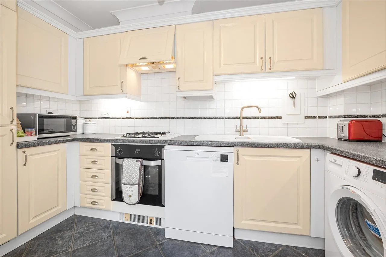 Candler Mews, Twickenham, TW1, photo 5