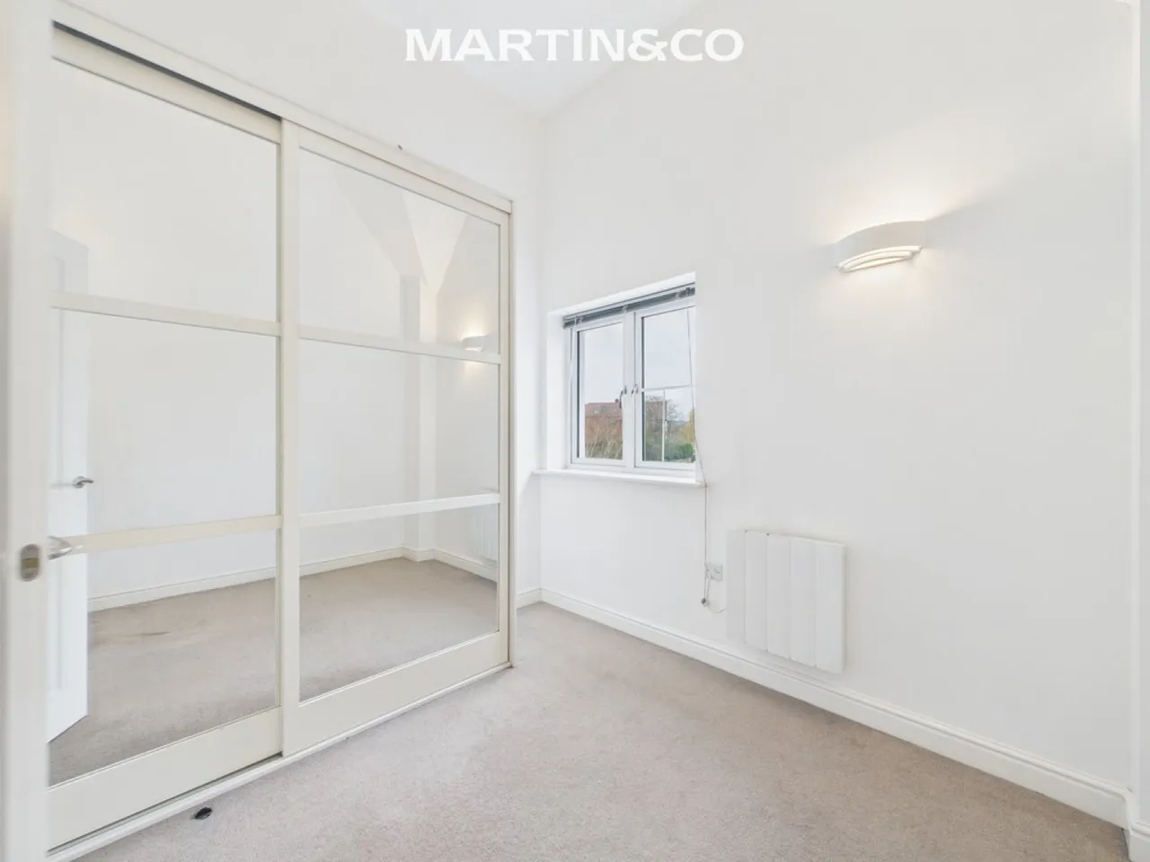 Outfield Crescent, Wokingham, photo 9
