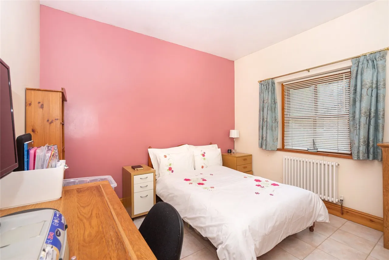 Holyhead Road, Pentre Du, photo 8