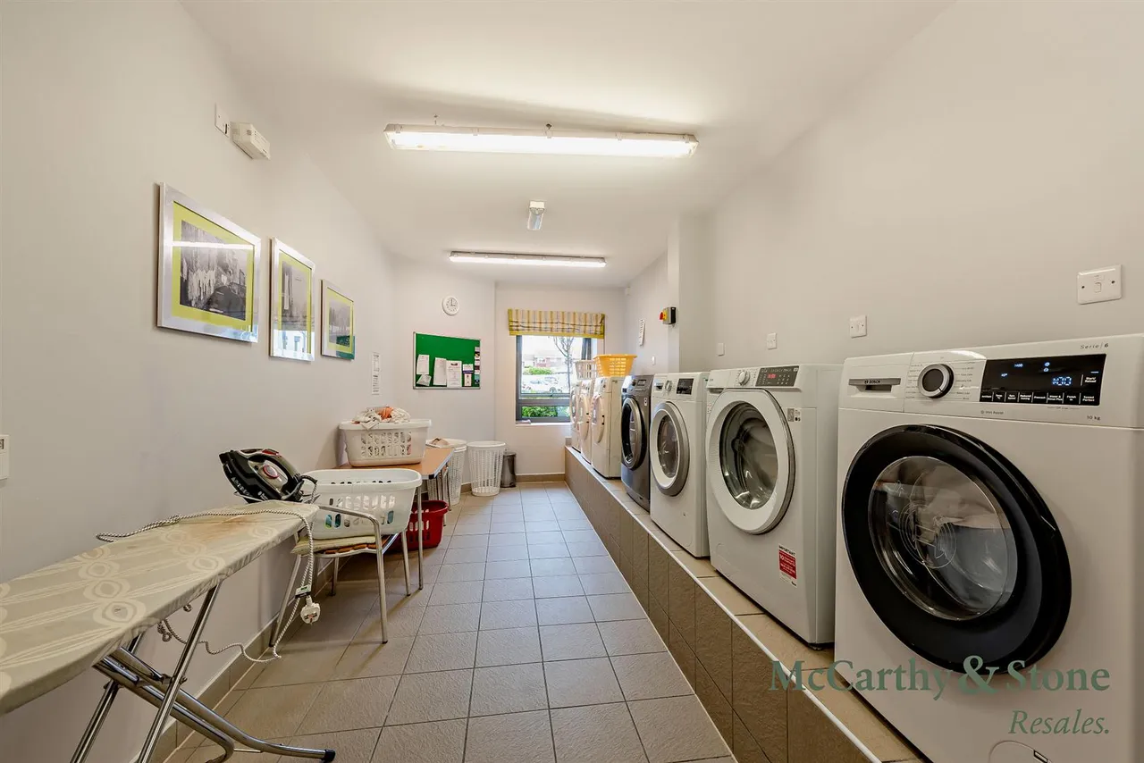 Dane Road, Seaford, BN25, photo 15