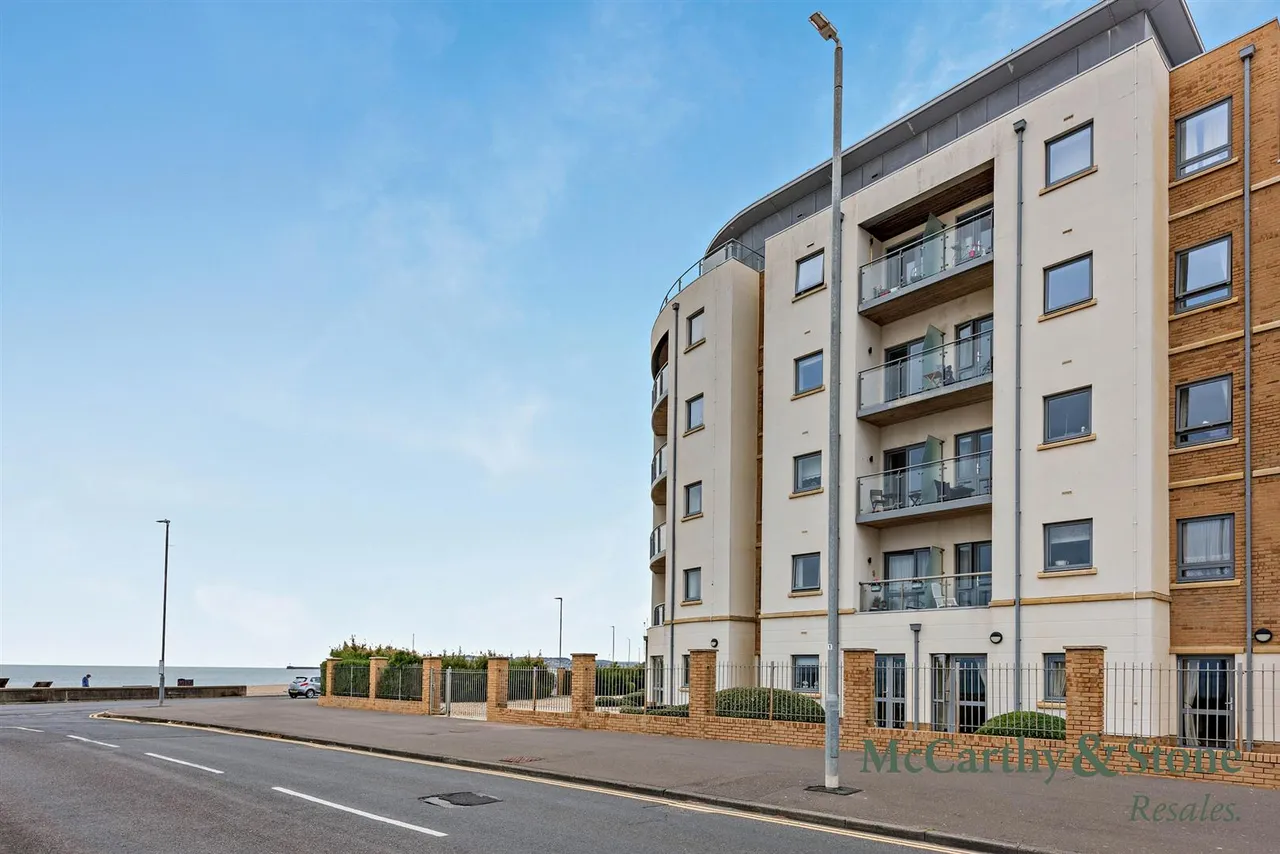 Dane Road, Seaford, BN25, photo 19