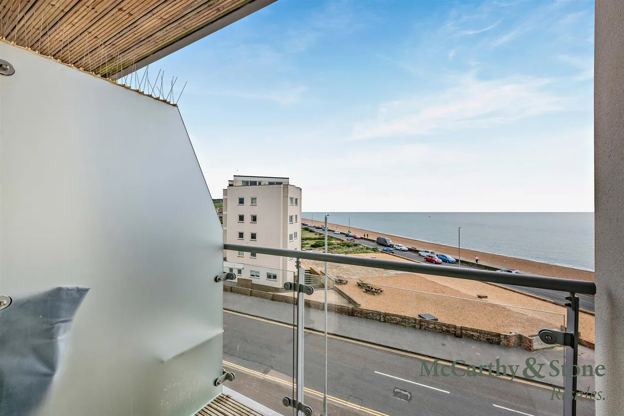 Dane Road, Seaford, BN25, photo 10