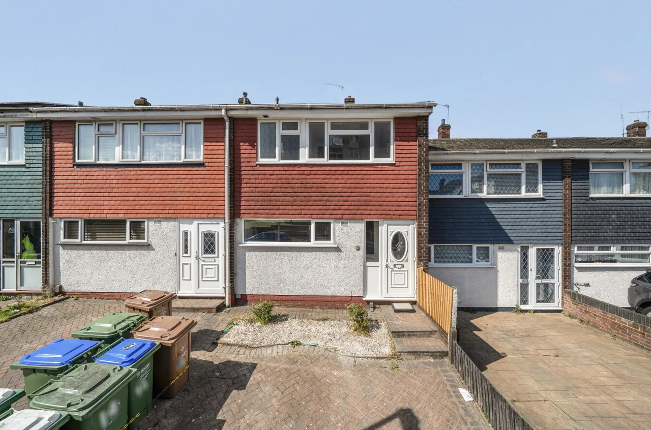 3 bed house for sale — York Terrace, Erith, DA8