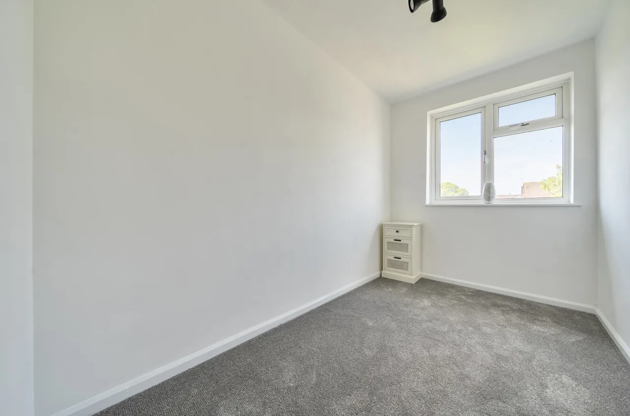 York Terrace, Erith, DA8, photo 7
