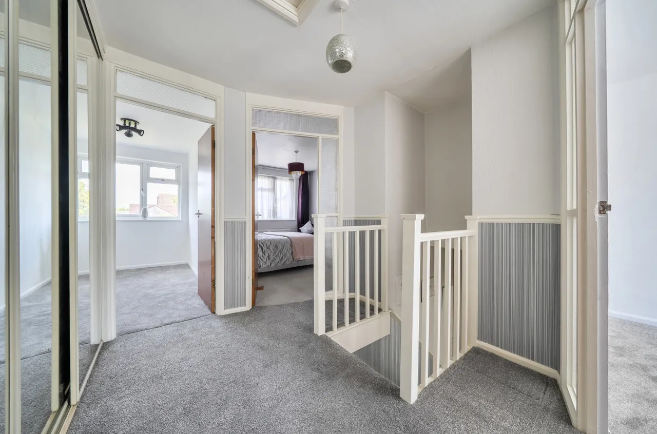 York Terrace, Erith, DA8, photo 22