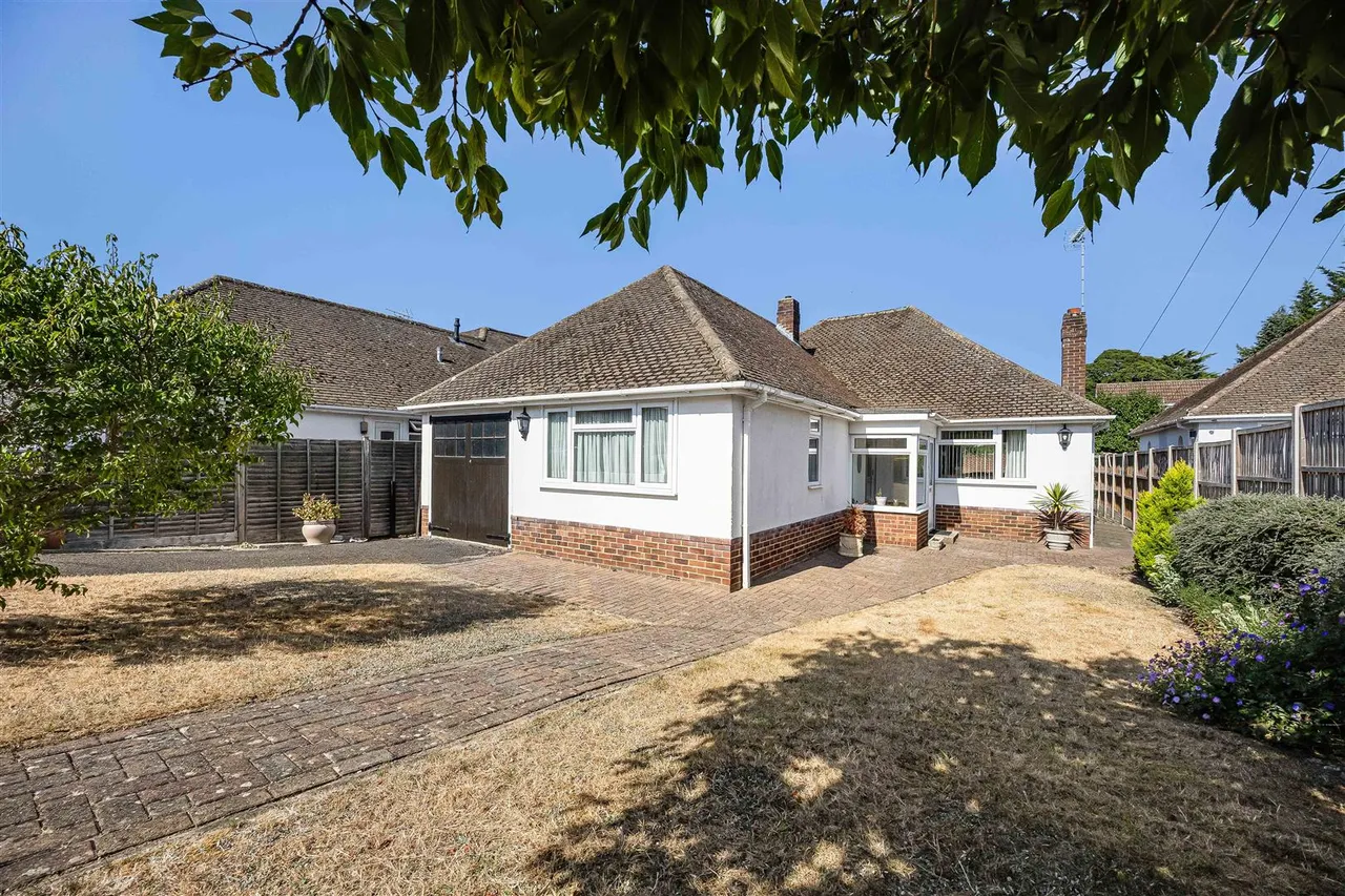 3 bed house for sale, Haldane Road, Caversham, RG4