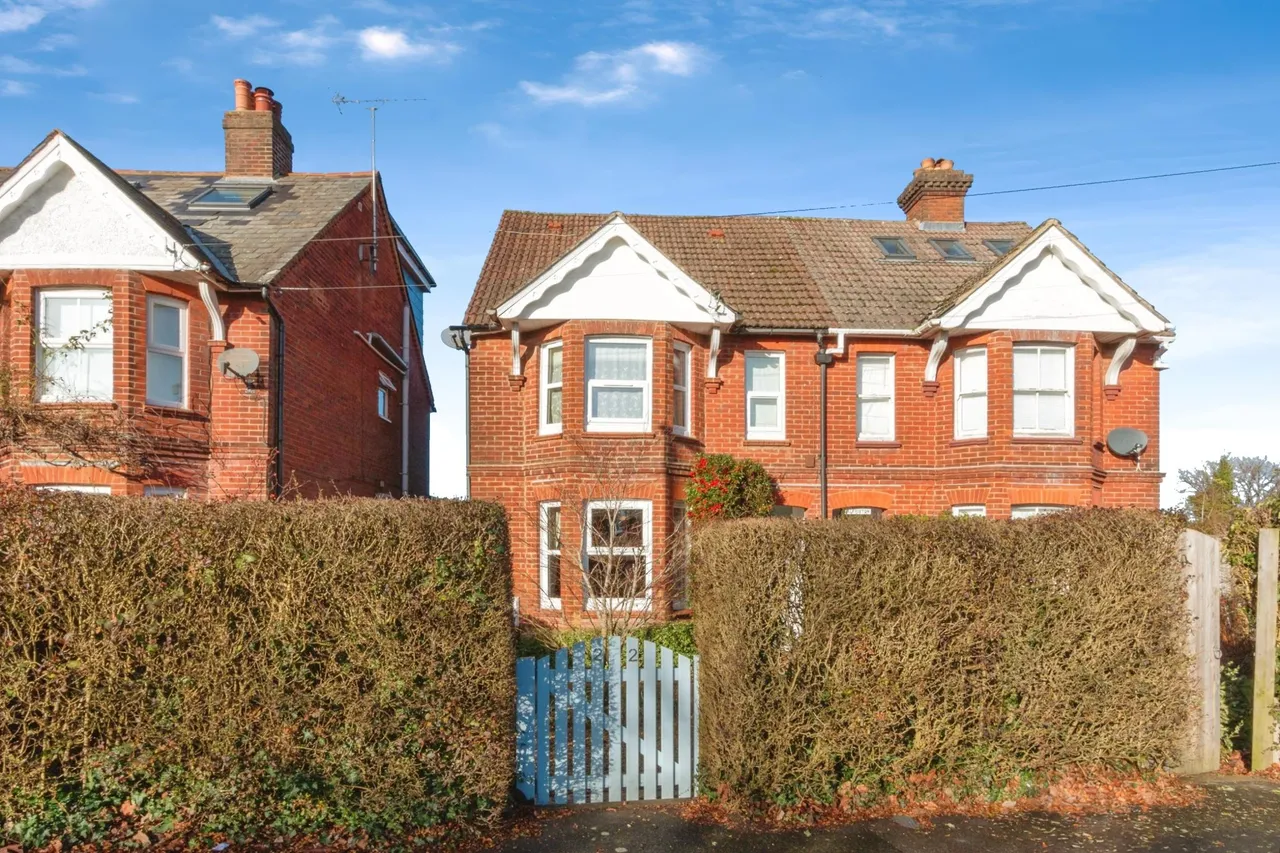 Ridgway Road, Farnham, GU9, photo 26