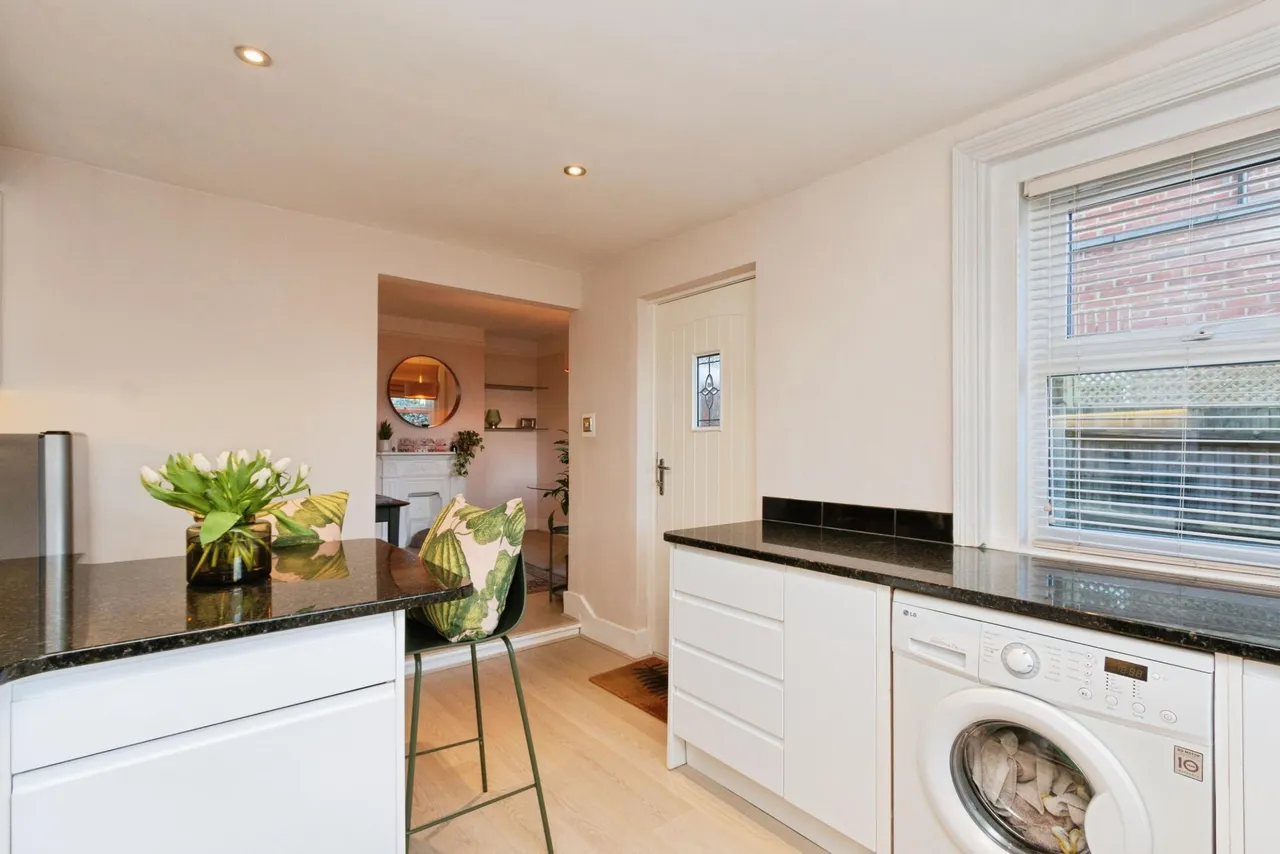 Ridgway Road, Farnham, GU9, photo 6