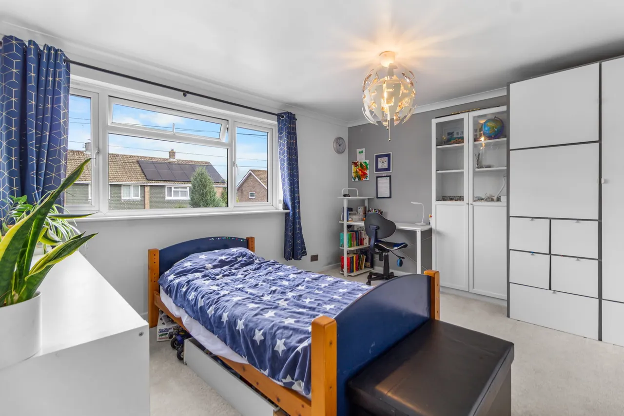 Cottenhams, Blindley Heath, RH7, photo 15