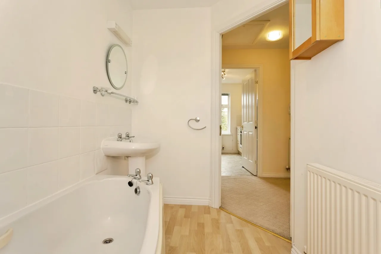 Corve Dale Walk, West Bridgford, NG2, photo 17