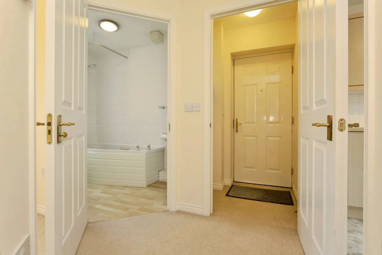 Corve Dale Walk, West Bridgford, NG2, photo 18