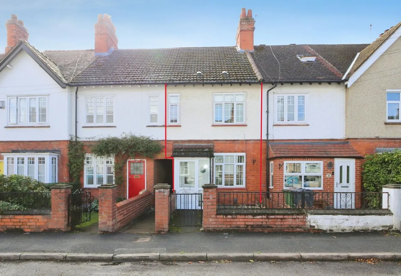 2 bed house for sale, Avenue Road, Ashby-De-La-Zouch, LE65