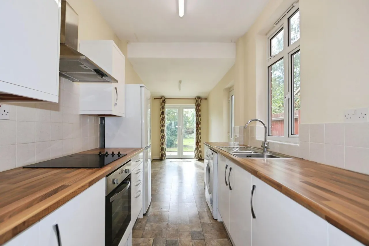 Avenue Road, Ashby-De-La-Zouch, LE65, photo 5