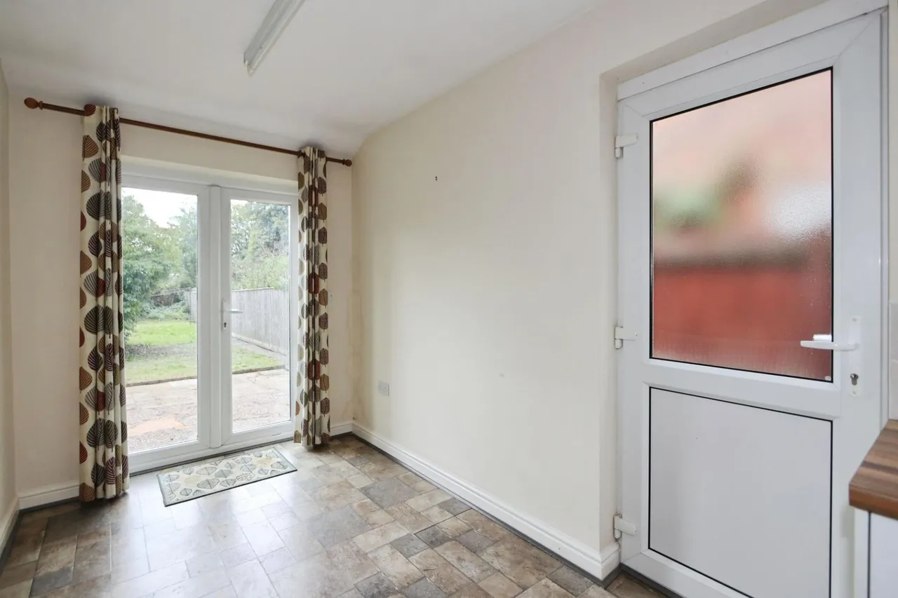 Avenue Road, Ashby-De-La-Zouch, LE65, photo 6
